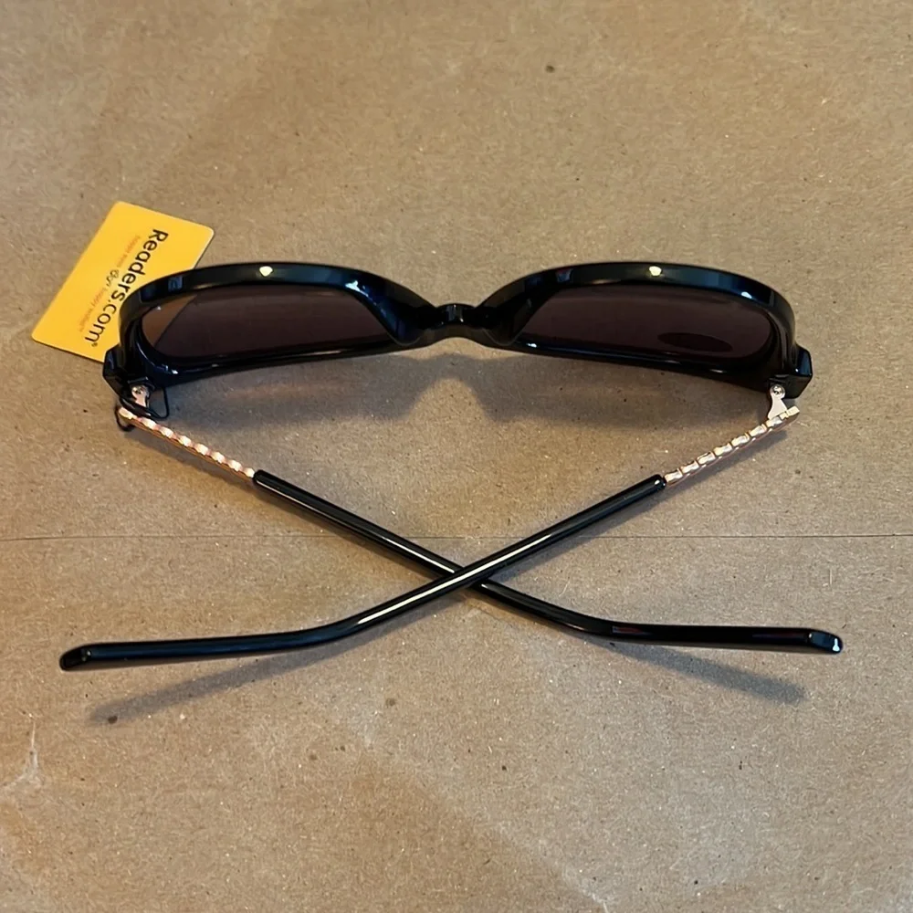 Readers.com bifocal sunglasses. 2.00. Black with rose gold accents.